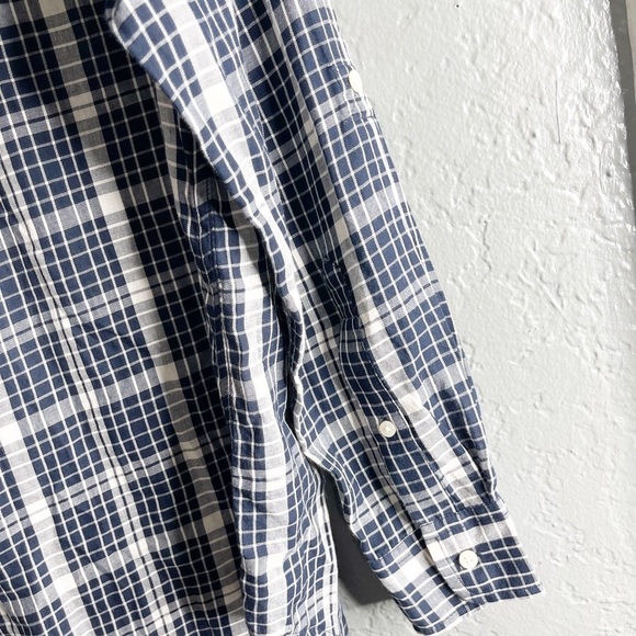 Lauren Ralph Lauren navy and white plaid lightweight 2 pocket button up size Med - Picture 5 of 10
